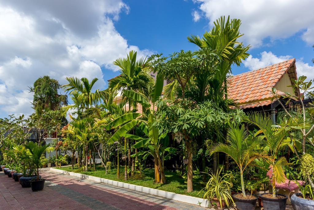 Mango Rain Boutique Hotel Siem Reap Exterior photo