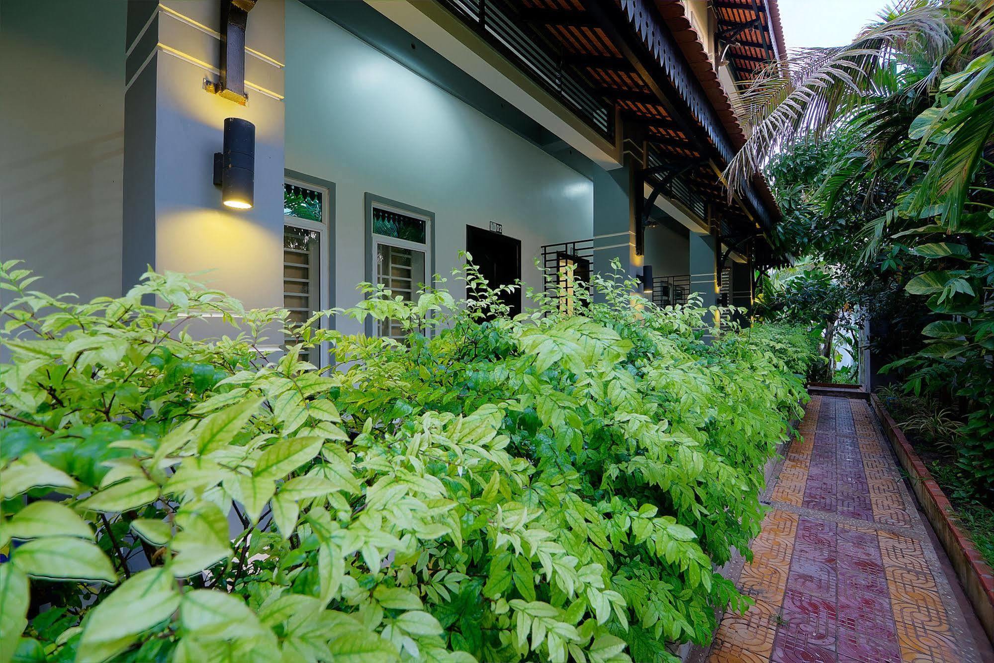 Mango Rain Boutique Hotel Siem Reap Exterior photo